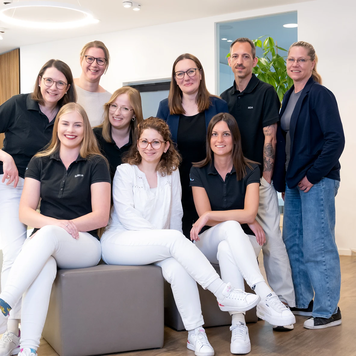 Praxisteam der Kieferorthopädie Sara Toye in Gelsenkirchen
