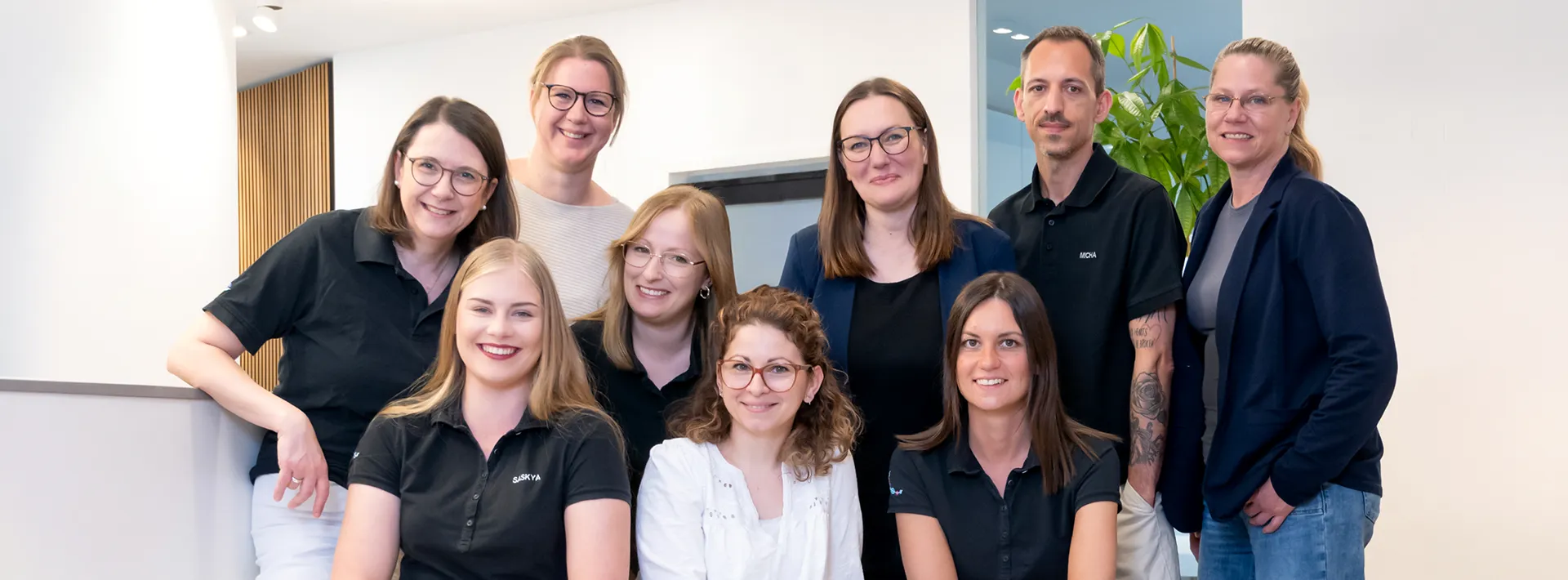 Praxisteam der Kieferorthopädie Sara Toye in Gelsenkirchen